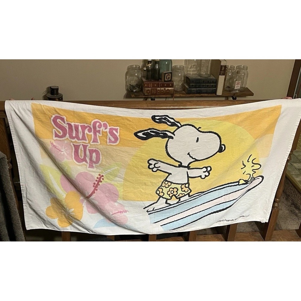 Snoopy Peanuts Surf's Up‎ Beach Towel 2010 Swimming Surfing Dog Woodstock 55x29